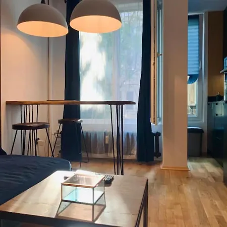 - Smart And Cozy In Center