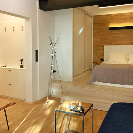 - Smart And Cozy In Center 索菲亞