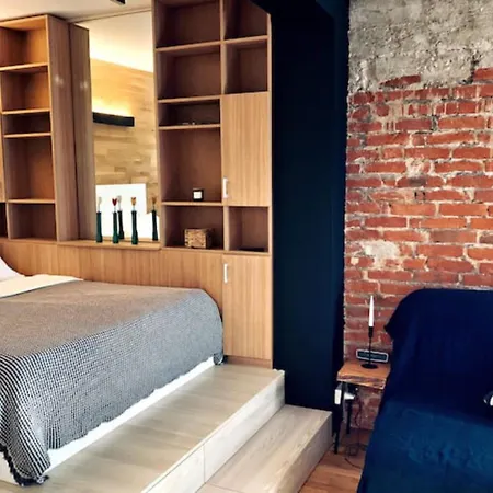 - Smart And Cozy In Center Апартаменты *